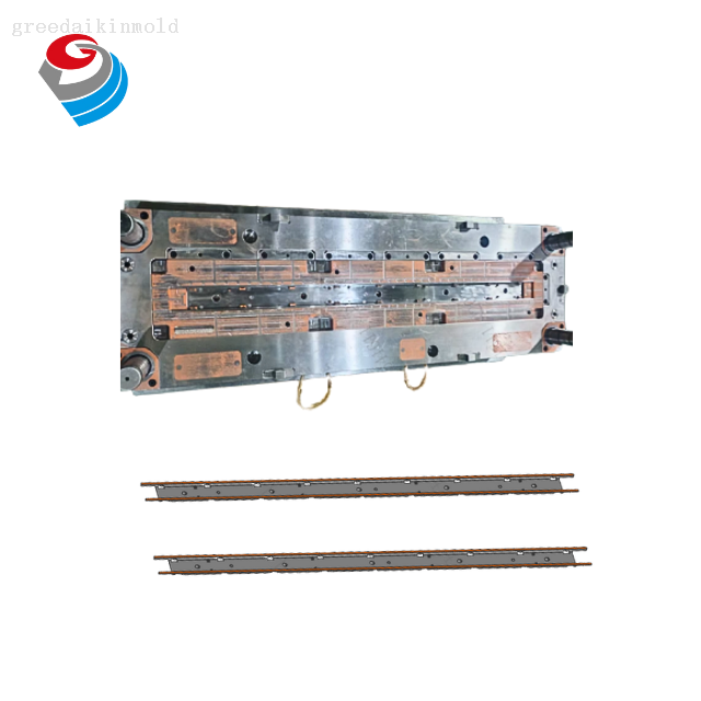 Moulage par injection pour réfrigérateur