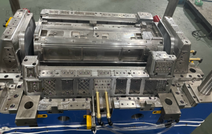 PlasticMold2 