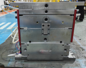 structure de moule en plastique de pale de ventilateur